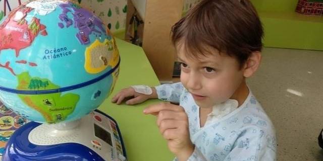 El Rayo Majadahonda se vuelca con el pequeño Darío de seis años en su lucha contra un agresivo tumor cerebral