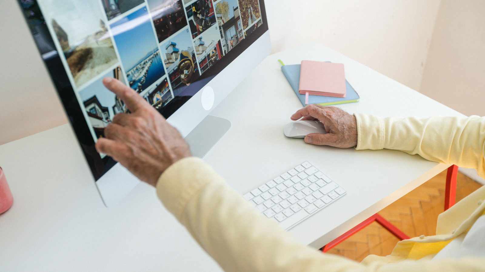 Majadahonda lanza un programa de alfabetización digital para mayores