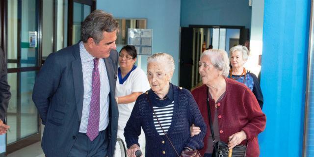 Pilar Torquemada cumple 100 años en la residencia Valle de la Oliva de Majadahonda