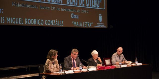 Luis Miguel Rodrigo gana el premio Blas de Otero de poesía de Majadahonda