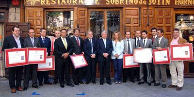 El local ‘Euro Óptica’ recibe el premio ‘Madrid Región Comercial’