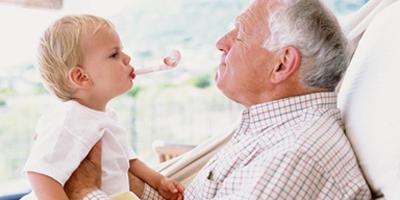 El Ayuntamiento de Majadahonda realizará  un debate sobre el papel de los abuelos en las familias