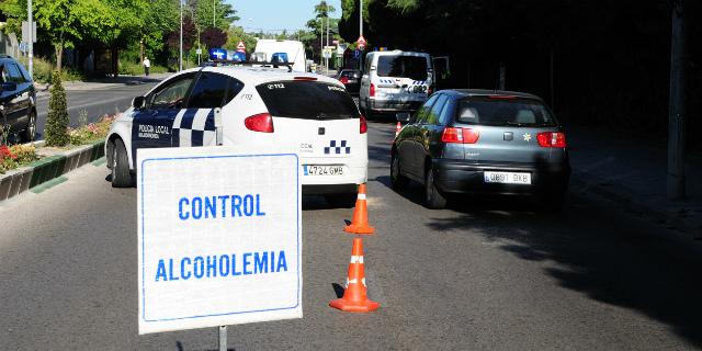 La Policía Local inicia una campaña de control de alcoholemia y estupefacientes 