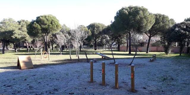 Majadahonda estrena una gran zona canina de 1.950 metros cuadrados en el Cerro del Aire