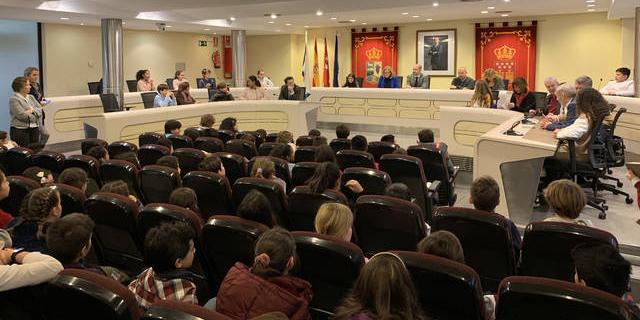 Majadahonda celebra el Día de la Constitución con un Pleno infantil