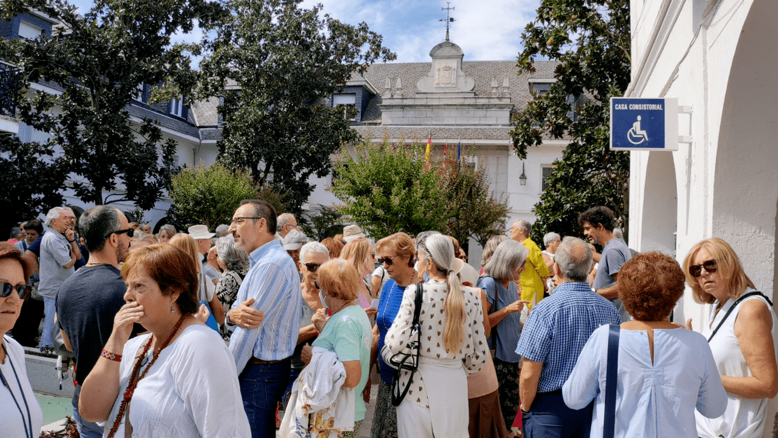 Los socialistas denuncian la "falta de diálogo y pésima gestión" de Ustarroz tras un año del cierre de Huerta Vieja