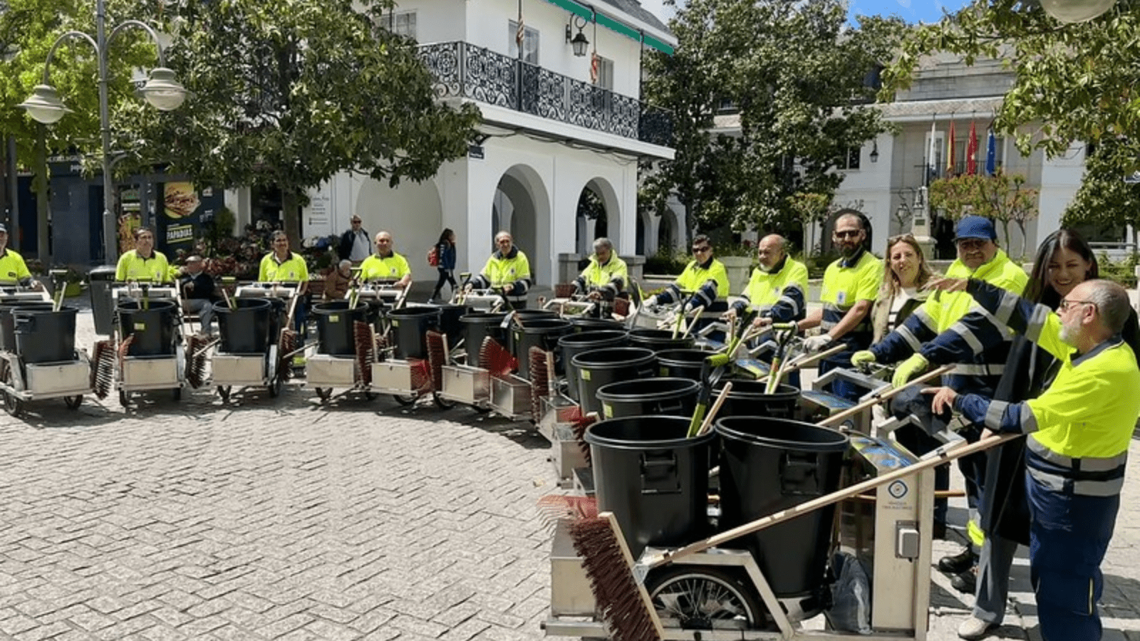 Majadahonda estrena carros barrenderos eléctricos