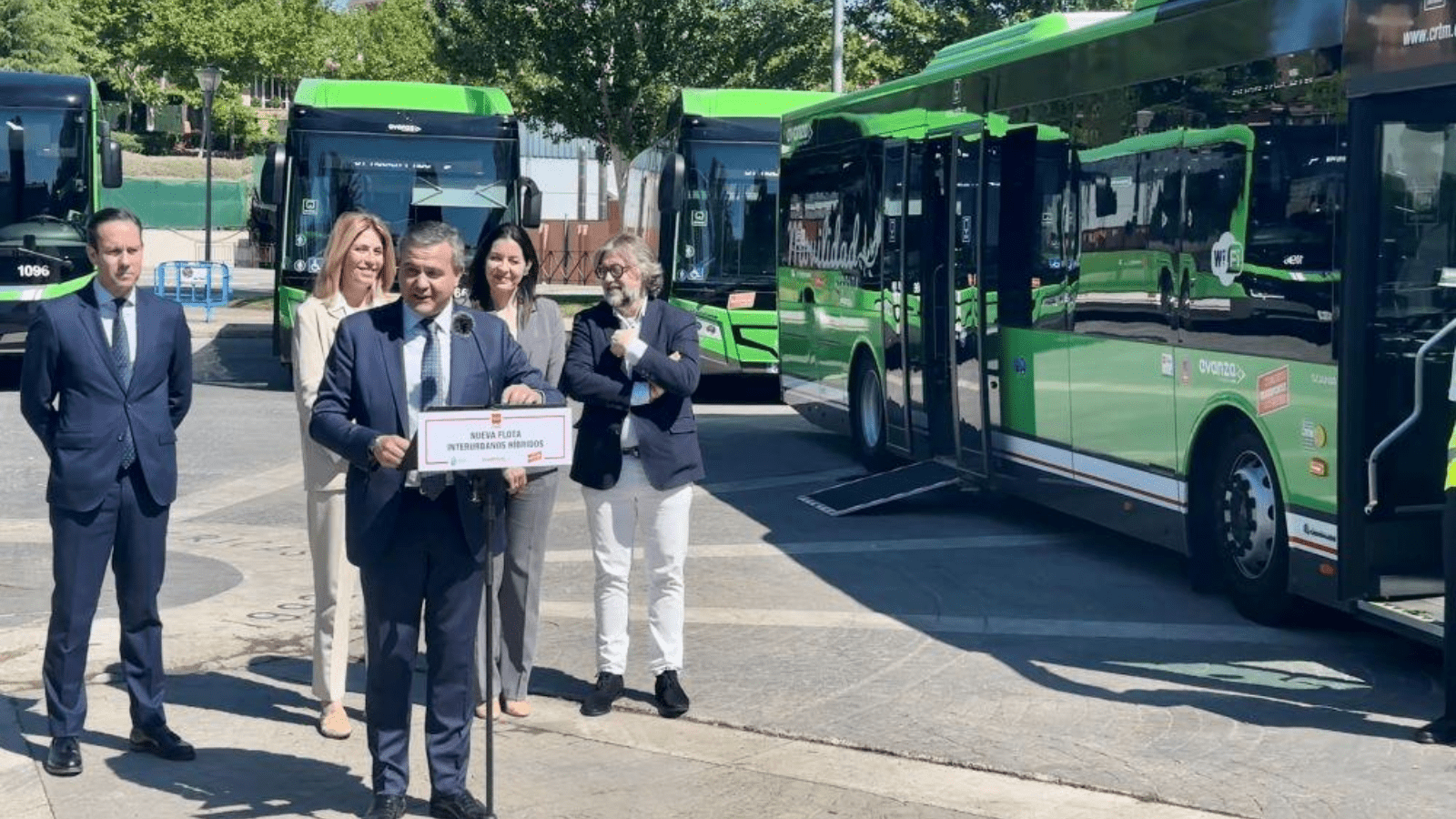 Nuevos autobuses híbridos refuerzan el transporte interurbano en Madrid